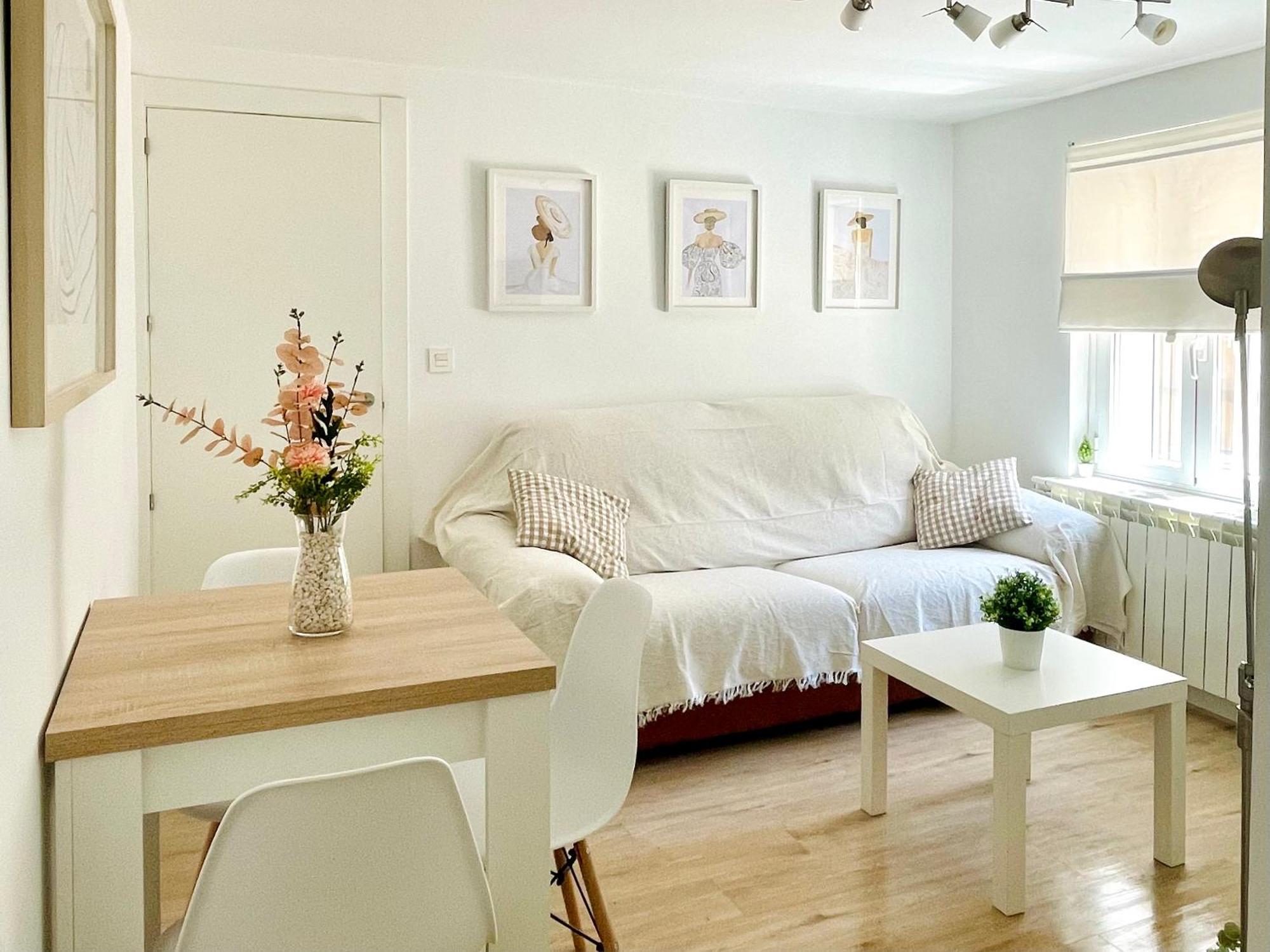 Moderno Y Acogedor En La Catedral Apartment Burgos Ngoại thất bức ảnh