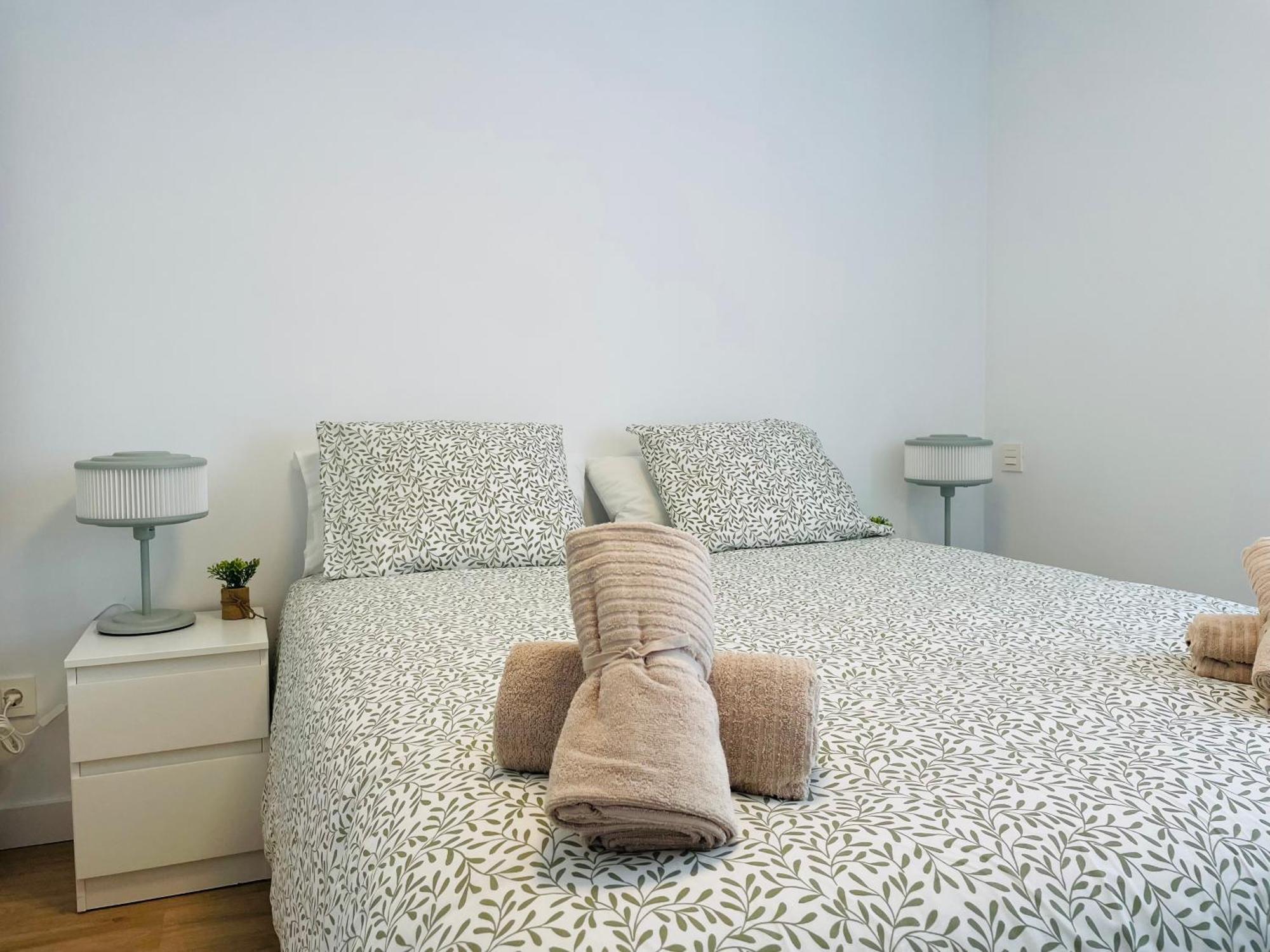 Moderno Y Acogedor En La Catedral Apartment Burgos Ngoại thất bức ảnh
